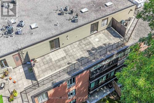 Ph1 - 150 Wilson Street W, Hamilton, ON -  Photo Showing Kitchen