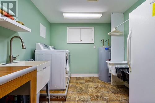 3 Hatfield Place, Hamilton, ON - Indoor Photo Showing Laundry Room
