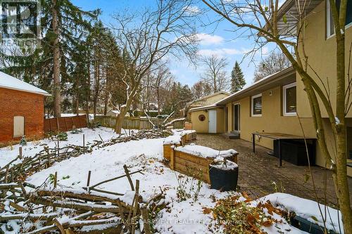 3 Hatfield Place, Hamilton, ON - Outdoor