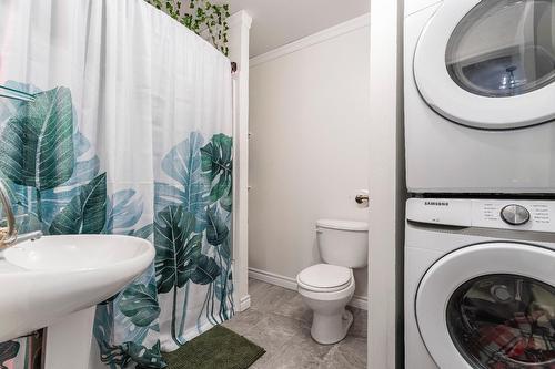 Bathroom - 1186  - 1188 Rue Belvédère S., Sherbrooke (Les Nations), QC - Indoor Photo Showing Laundry Room