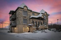 4811 Rue des Samares  Québec (Charlesbourg), QC G1G 0E7