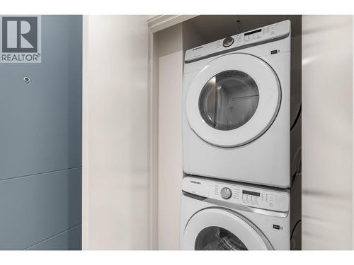 1488 Bertram Street Unit# 1005, Kelowna, BC - Indoor Photo Showing Laundry Room