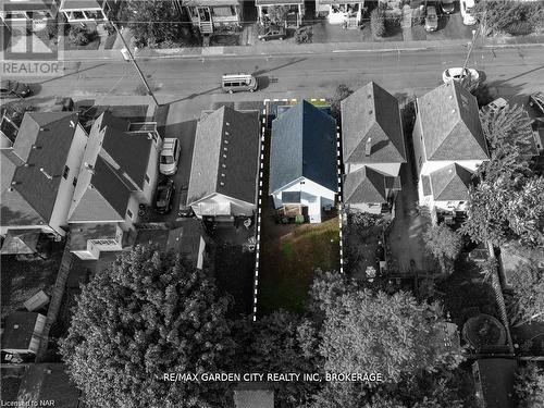 98 Pleasant Avenue, St. Catharines (Downtown), ON - Outdoor