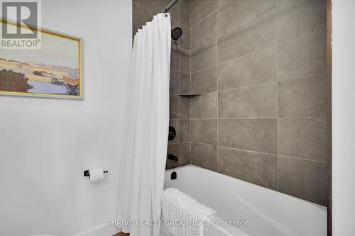 6 - 74 Church Street, Stratford, ON - Indoor Photo Showing Bathroom