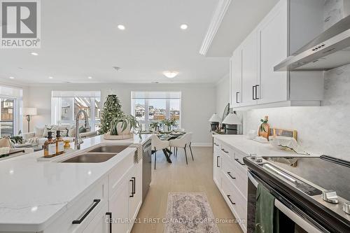 203 - 1560 Upper West Avenue, London South (South B), ON - Indoor Photo Showing Kitchen With Double Sink With Upgraded Kitchen