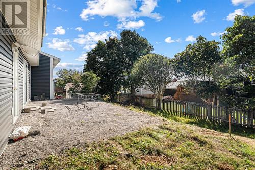 9 Harcourt Road, Paradise, NL - Outdoor