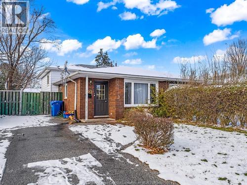 23 Donald Avenue, Leamington, ON - Outdoor