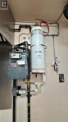 Commercial Unit - 7737 Lundy'S Lane, Niagara Falls (Ascot), ON 