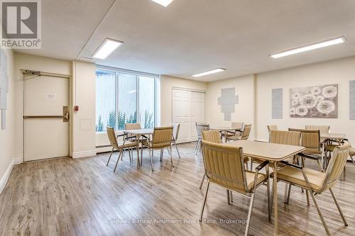 205 - 23 Woodlawn Road E, Guelph (Riverside Park), ON - Indoor Photo Showing Dining Room