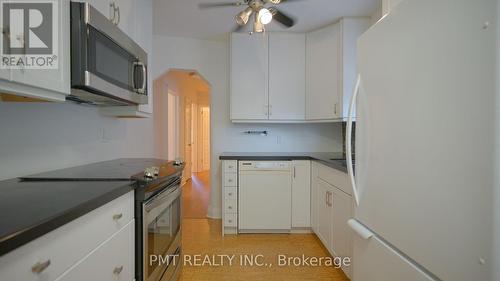 103 Yardley Avenue, Toronto, ON - Indoor Photo Showing Kitchen