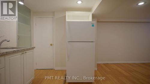 103 Yardley Avenue, Toronto, ON - Indoor