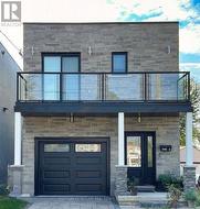 574 B PHARMACY AVE AVENUE  Toronto, ON M1L 3G9