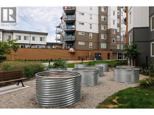 3642 Mission Springs Drive Unit# 303, Kelowna, BC - Outdoor