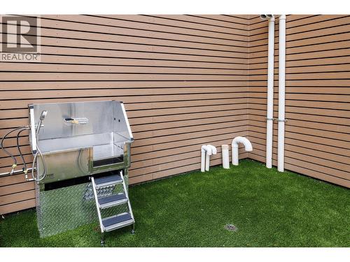 3642 Mission Springs Drive Unit# 303, Kelowna, BC - Outdoor With Exterior