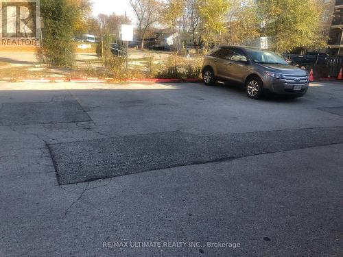 389-391 Kerr Street, Oakville, ON 