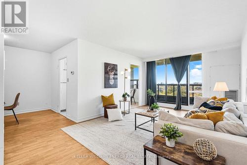 1110 - 92 Church Street S, Ajax (Central West), ON - Indoor Photo Showing Living Room