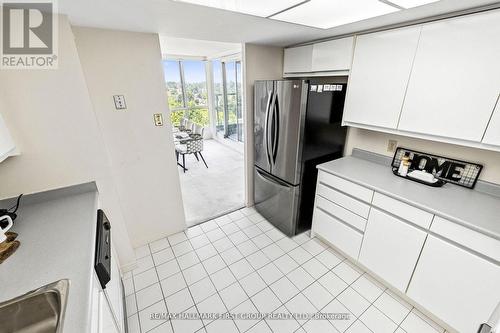 701 - 25 Cumberland Lane, Ajax, ON - Indoor Photo Showing Kitchen
