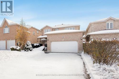 25 Dunnett Drive, Barrie, ON - Outdoor