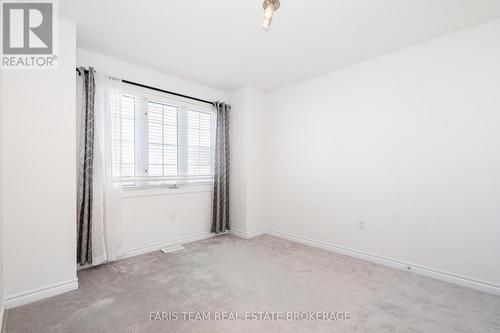25 Dunnett Drive, Barrie, ON - Indoor Photo Showing Other Room