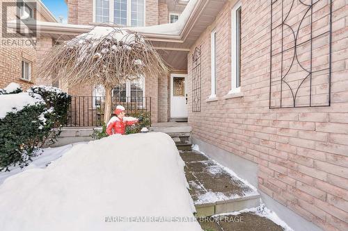 25 Dunnett Drive, Barrie, ON - Outdoor