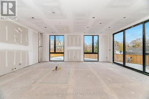 2488 Bridge Road, Oakville, ON - Indoor Photo Showing Other Room