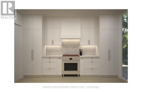 2488 Bridge Road, Oakville, ON - 