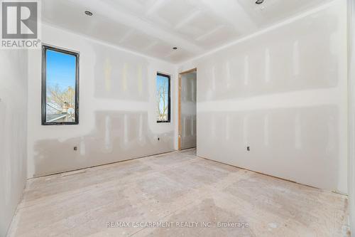 2488 Bridge Road, Oakville, ON - Indoor Photo Showing Other Room