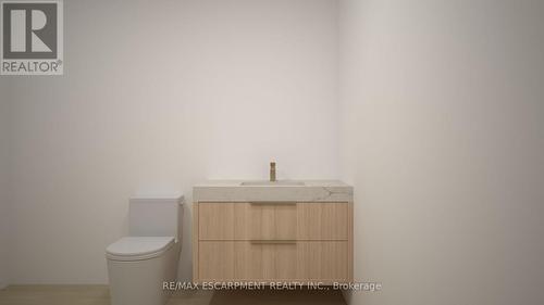 2488 Bridge Road, Oakville, ON - Indoor Photo Showing Bathroom