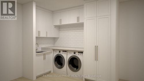 2488 Bridge Road, Oakville, ON - Indoor Photo Showing Laundry Room