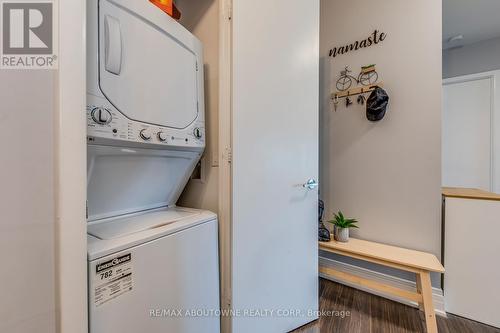 2524 - 165 Legion Road N, Toronto, ON - Indoor Photo Showing Laundry Room