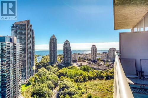 2524 - 165 Legion Road N, Toronto, ON - Outdoor