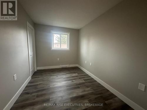 2 - 565 Emma Street, Gananoque, ON - Indoor Photo Showing Other Room
