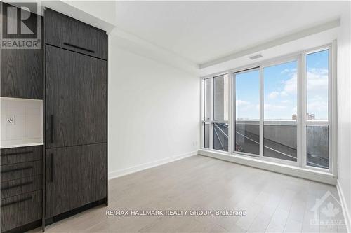 718 - 560 Rideau Street, Ottawa, ON - Indoor Photo Showing Other Room