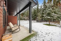 Wider end-unit yard, ideal for pets, kids, or enjoying quiet outdoor space. - 