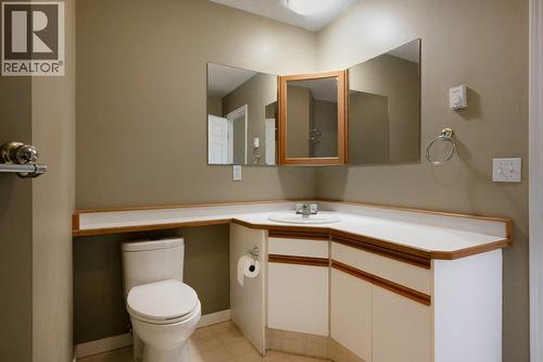 6201 Maple Drive Unit# 206, Osoyoos, BC - Indoor Photo Showing Bathroom
