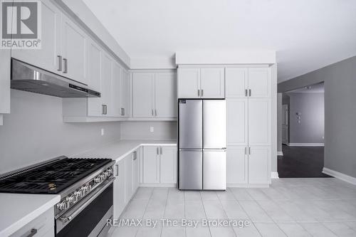30 Misty Ridge Road, Wasaga Beach, ON - Indoor Photo Showing Kitchen