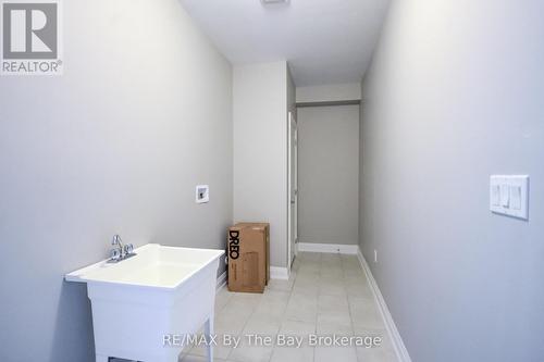 30 Misty Ridge Road, Wasaga Beach, ON - Indoor Photo Showing Other Room