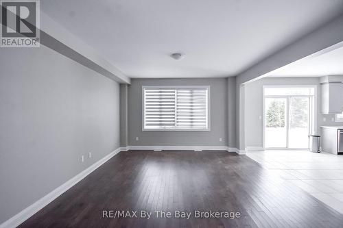 30 Misty Ridge Road, Wasaga Beach, ON - Indoor Photo Showing Other Room