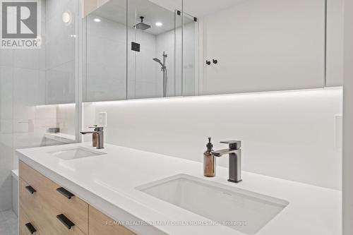 201 - 336 Davenport Road, Toronto, ON - Indoor