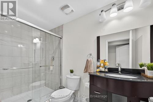61 Aldersgate Drive, Brampton, ON - Indoor Photo Showing Bathroom
