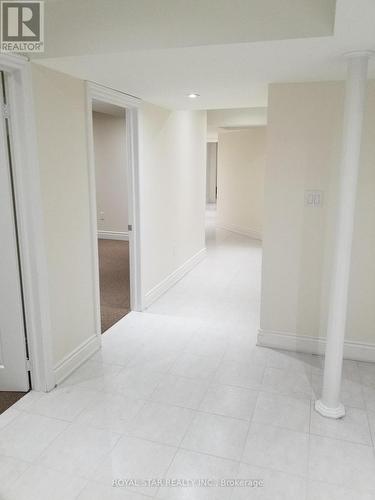 61 Aldersgate Drive, Brampton, ON - Indoor