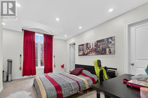 61 Aldersgate Drive, Brampton, ON - Indoor Photo Showing Bedroom