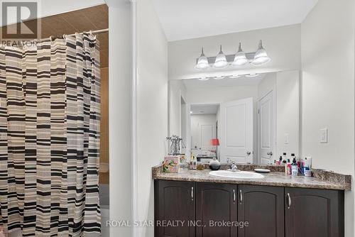 61 Aldersgate Drive, Brampton, ON - Indoor Photo Showing Bathroom