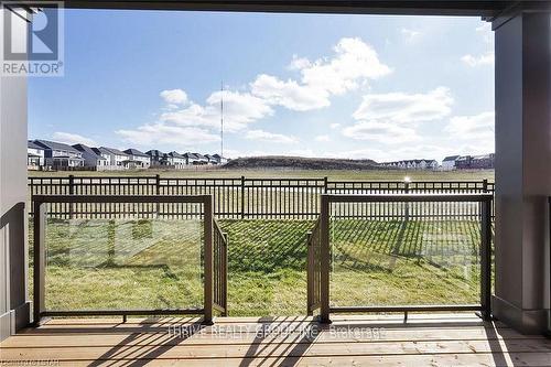 15 - 1080 Upperpoint Avenue, London South (South B), ON - Outdoor