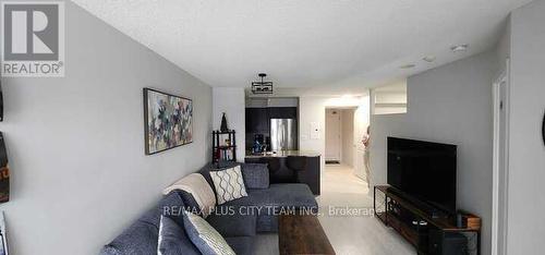 1013 - 125 Western Battery Road, Toronto, ON - Indoor Photo Showing Living Room