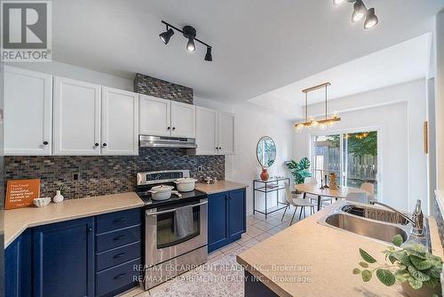 4 - 10 Liddycoat Lane, Hamilton, ON - Indoor Photo Showing Kitchen With Double Sink With Upgraded Kitchen