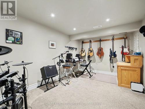 145 Glenforest Road, Cambridge, ON - Indoor Photo Showing Gym Room