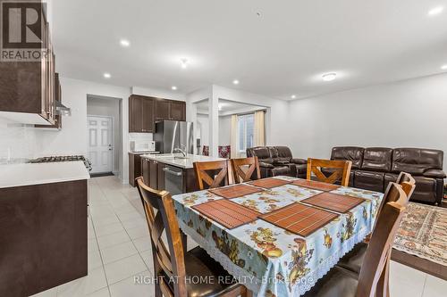 837 Derreen Avenue, Ottawa, ON - Indoor