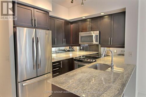 2208 - 85 East Liberty Street, Toronto, ON - Indoor Photo Showing Kitchen With Upgraded Kitchen