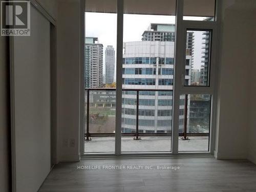 806 - 33 Helendale Avenue, Toronto, ON - Indoor Photo Showing Other Room